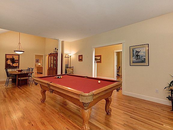 3rd image of 8731 NE Laughing Salmon Ln