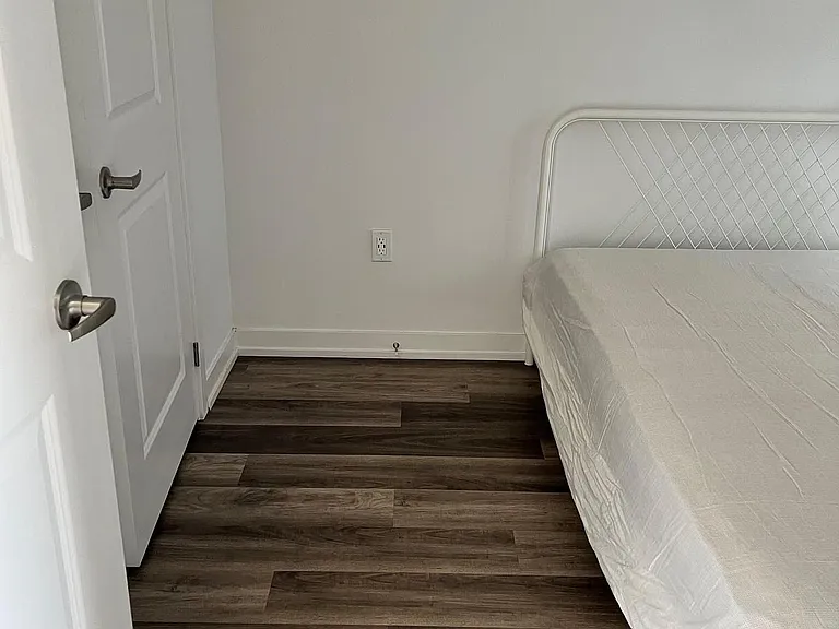205 W Oak Trl #44 — Photo 14