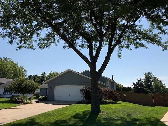 1st image of 4666 Bedfordshire Dr