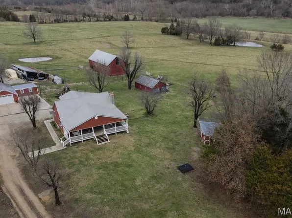 9081 W Red Oak Rd, Rosebud, MO 63091