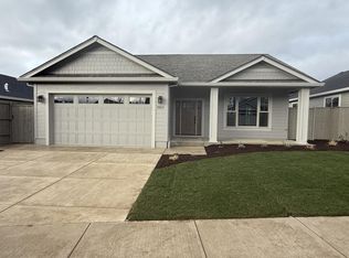 3923 Colorado Dr, Medford, OR