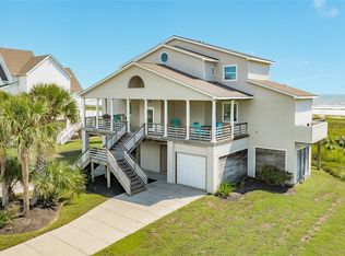 20911 W Sandhill Dr, Galveston, TX 77554