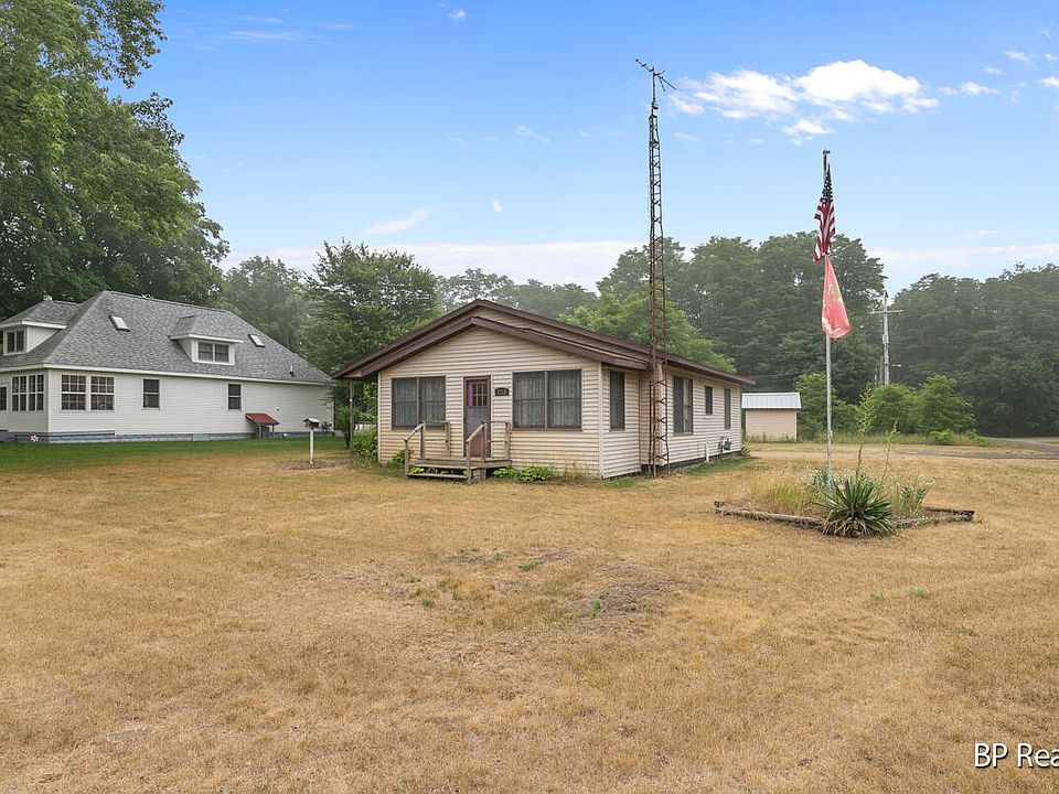 7715 Munger Rd, Ravenna, MI 49451 Zillow