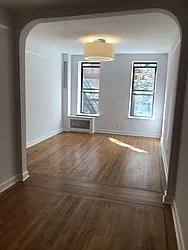 Rented by Metropolis Real Estate of Manhattan