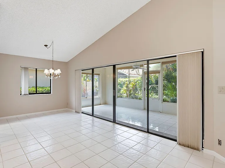 6170 Bay Isles Dr — Photo 11