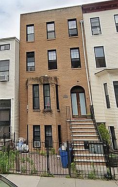 1st image of 256 Tompkins Ave APT 3