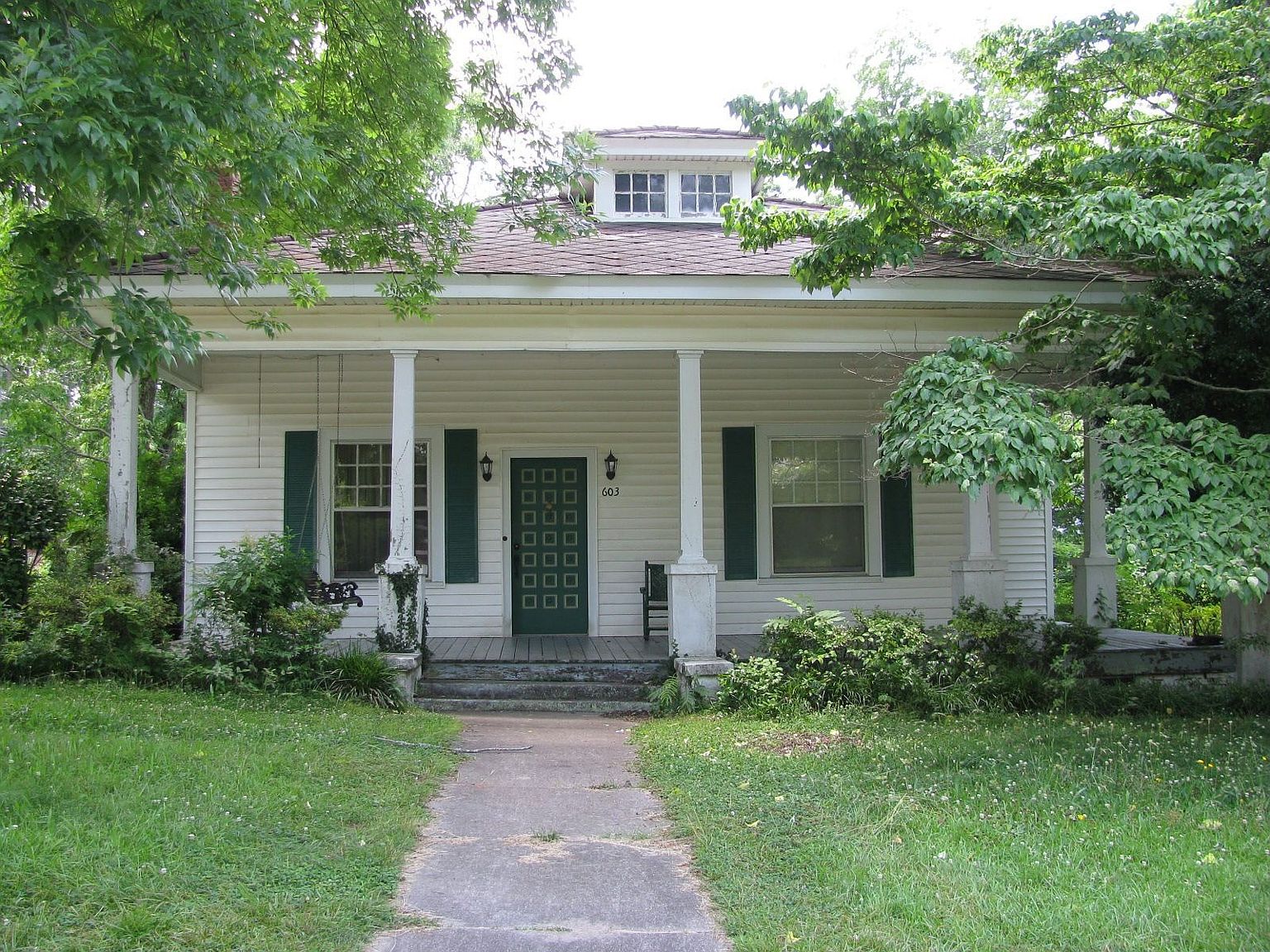 603 Cannon St, Roanoke, AL 36274 Zillow