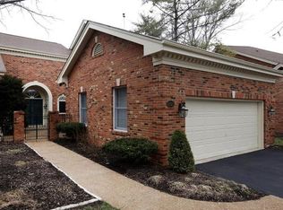13323 Fairfield Square Dr, Chesterfield, MO 63017