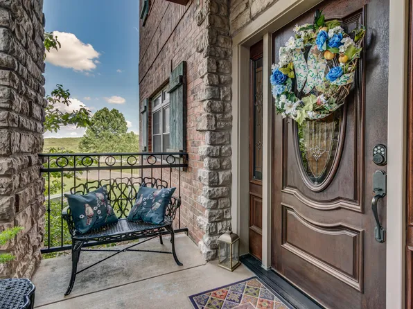 1205 Riverstone Drive, Branson, MO 65616
