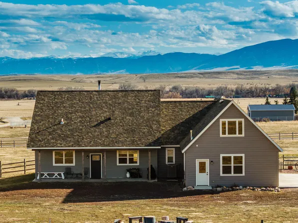 30 Whisper Ln, Ranchester, WY 82839