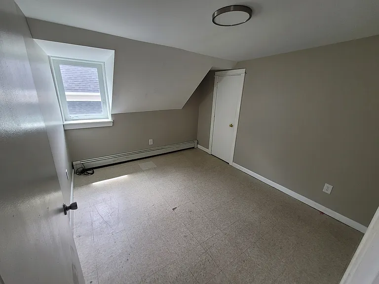 93 Market St #101 — Photo 5