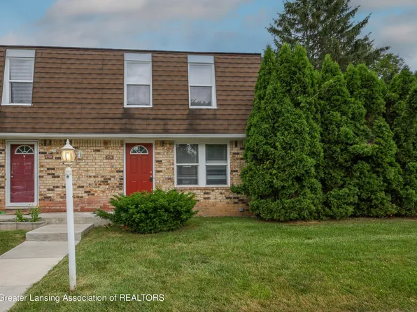1721 Maisonette Dr, Lansing, MI 48911
