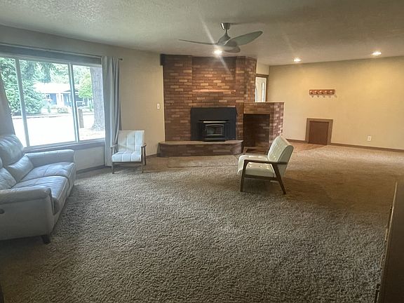 2nd image of 33865 SE Peoria Rd