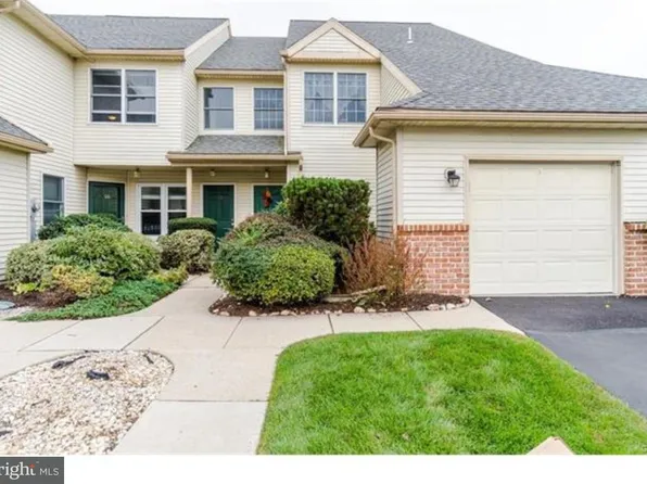 114-114 Lindfield Cir, Macungie, PA 18062