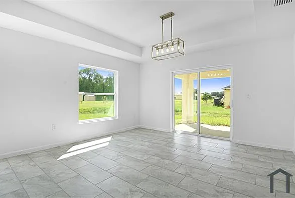 4 bed, 1746 sqft, $2,450 — Photo 4