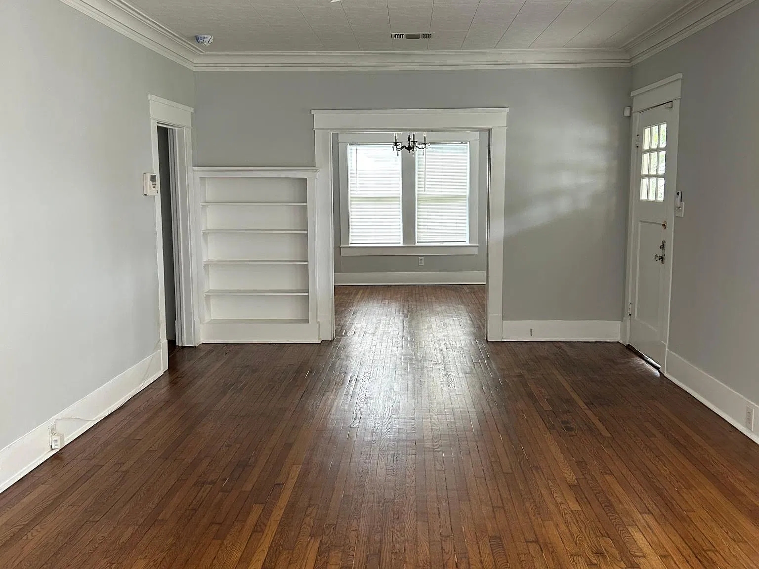 3 bed, 1620 sqft, $2,100 — Photo 4