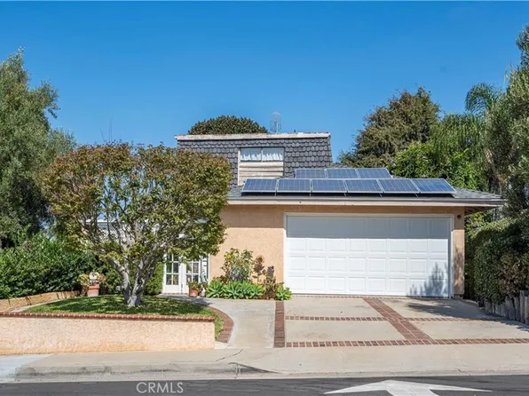 1020 W 19th St, Costa Mesa, CA 92627