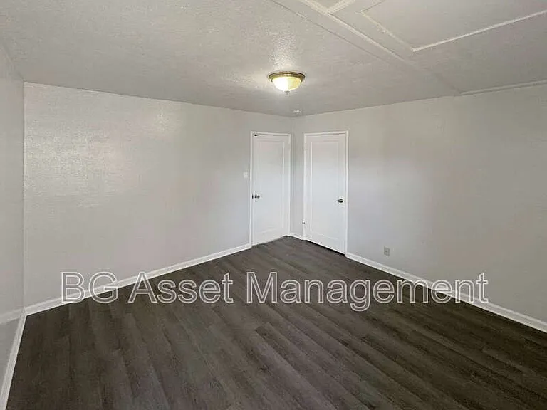 150 Marina Way — Photo 5