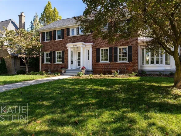 508 Cambridge Blvd SE, East Grand Rapids, MI 49506