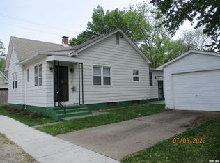 210 Eastman Ave, Springfield, IL 62702