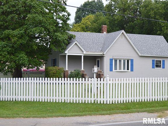 2nd image of 100 E Woodland Ave