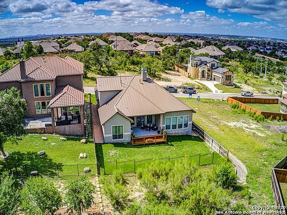 2nd image of 8463 Sierra Hermosa