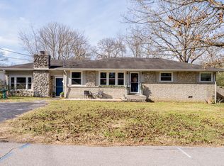 1704 3rd Ave, Manchester, TN 37355