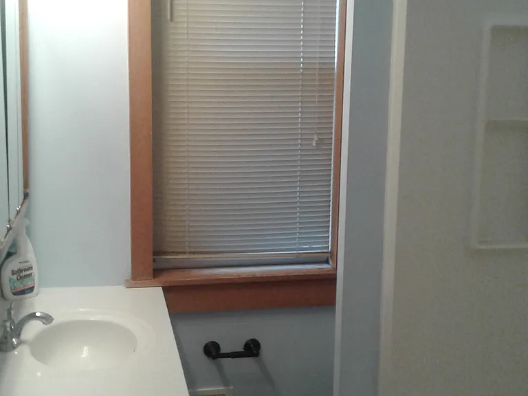 212 McKinley St #1 — Photo 7