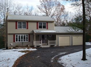 1022 Hill Farm Rd, Coventry, RI 02816