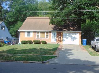 7406 SW 12th St, Des Moines, IA 50315