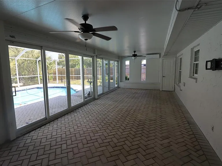 17815 Sunrise Dr — Photo 19