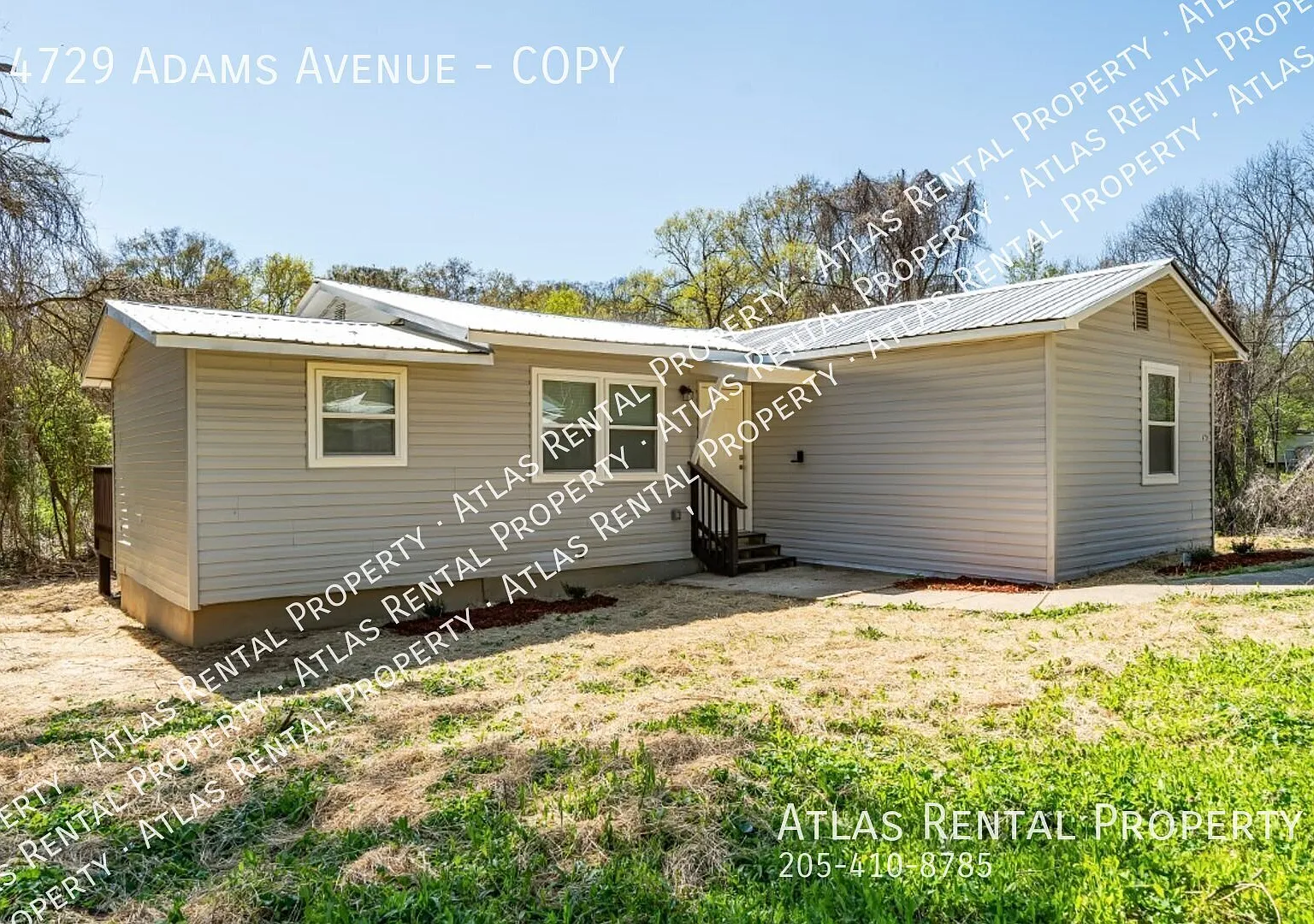 3 Bedroom and 2 bath home- Won't last long! — Photo 2