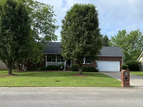 2821 Holsted Dr, Murfreesboro, TN 37128