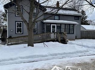 401 1/2 Spaulding Ave #2, Ripon, WI 54971