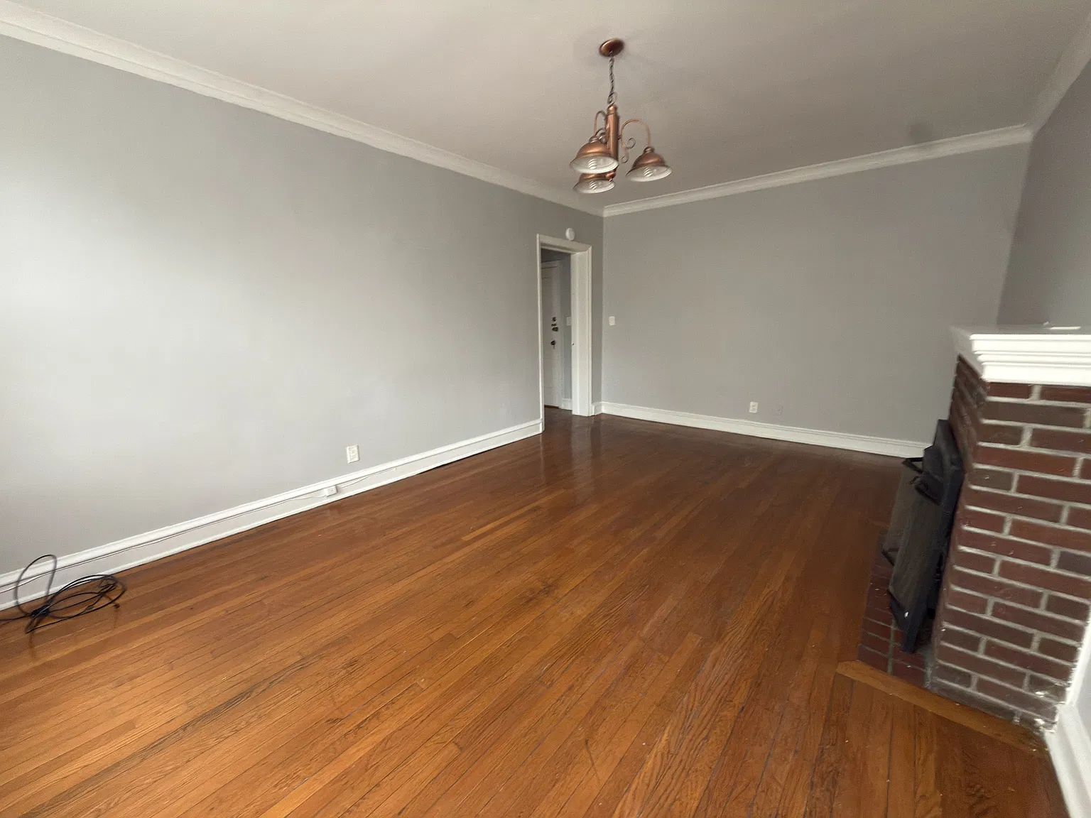 1 bed, 708 sqft, $1,350 — Photo 2