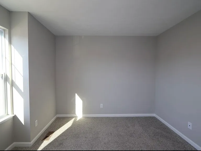 339 Central State Blvd #1 — Photo 14