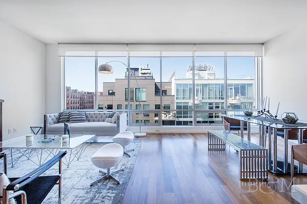 Sold by Brick&Mortar | media 1