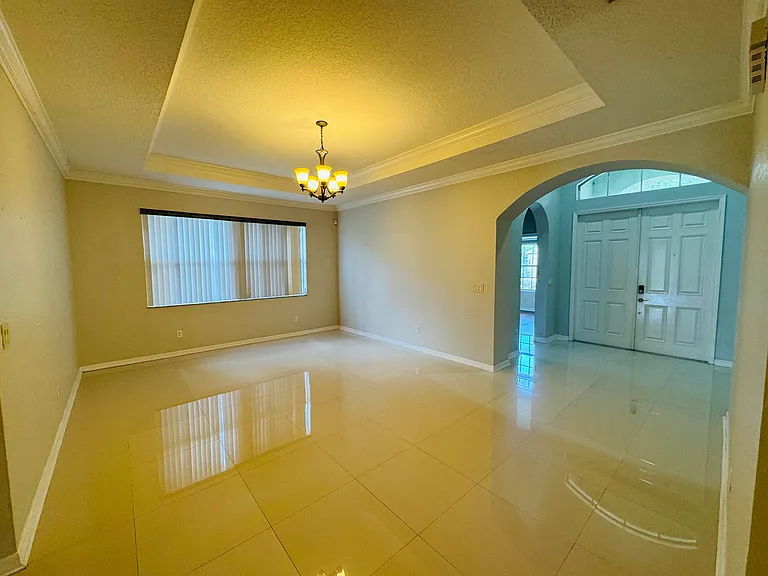 3810 Calliope Ave — Photo 3