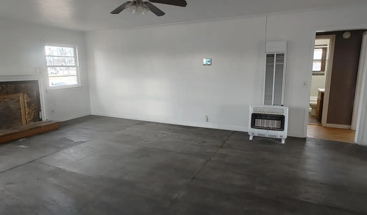 3 bed, 1309 sqft, $1,199 — Photo 4