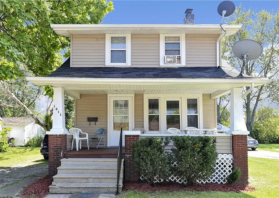1st image of 1411 W 21st St
