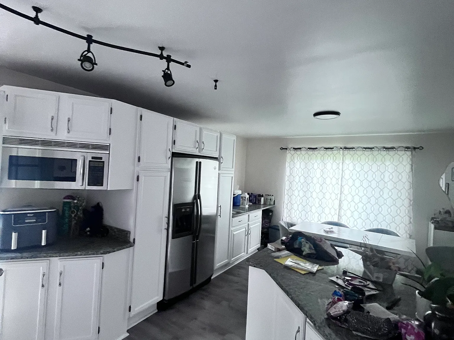 3 bed, 1653 sqft, $2,750 — Photo 3