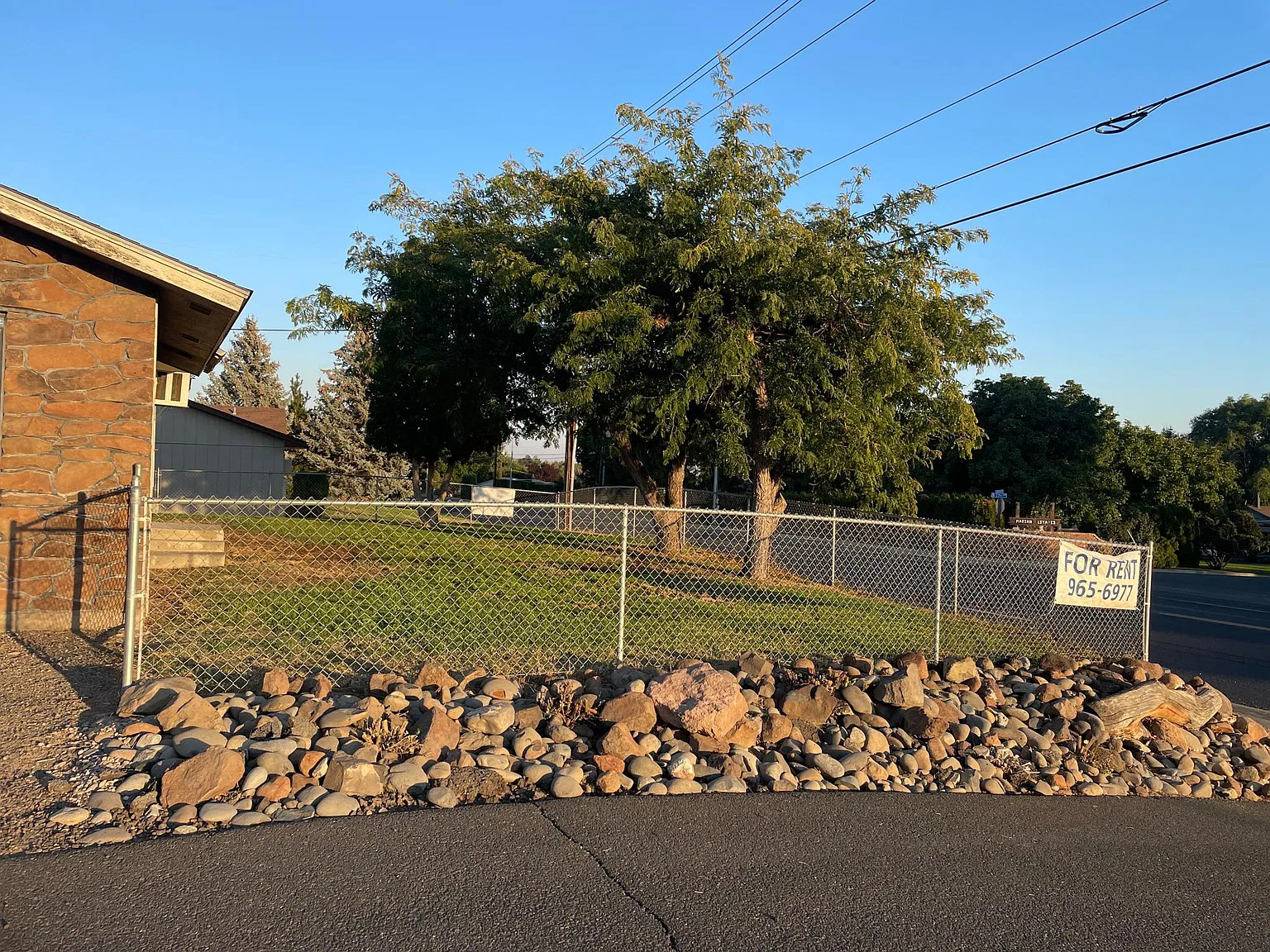 7703 Summitview Ave — Photo 1