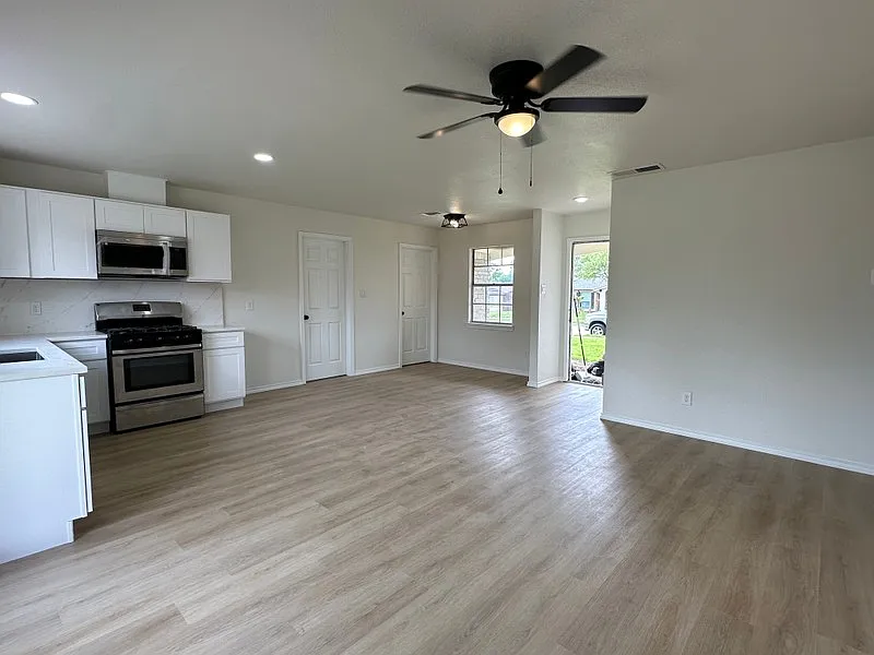 Malibu Active — Photo 2