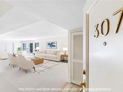 5050 Coldwater Canyon Ave APT 307, Sherman Oaks, CA, 91423