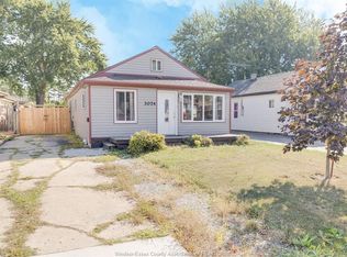 3074 Lloyd George Blvd, Windsor, ON N8T 2V2