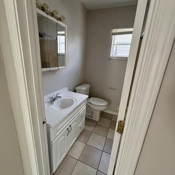 1113 S 30th Ave — Photo 2