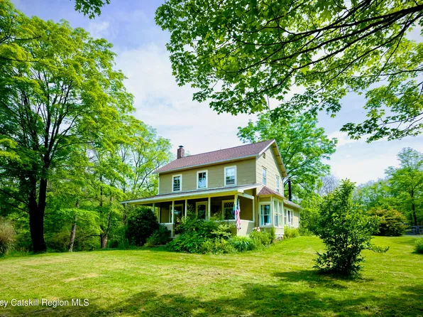 89 Whitfield Road, Accord, NY 12404