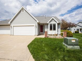 2424 Parkview Pl, Perry, IA 50220