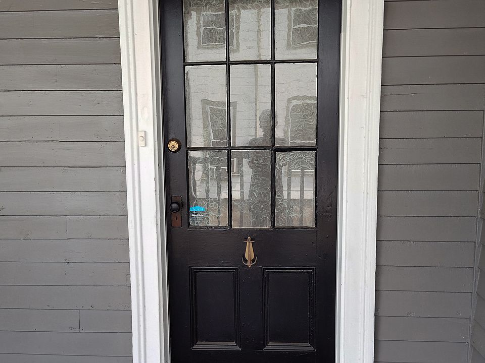 Private entrance
