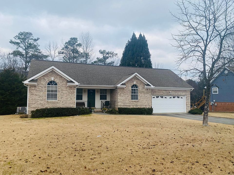 1st image of 210 Eagle Landing Dr